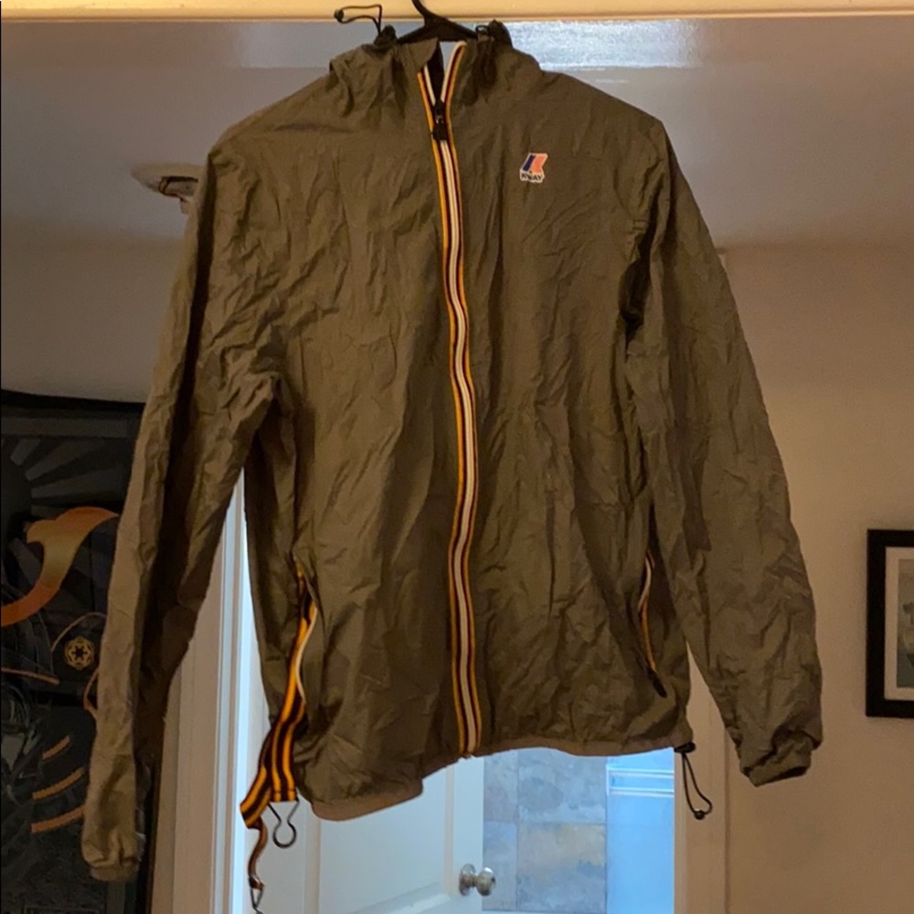 Packable rain jacket